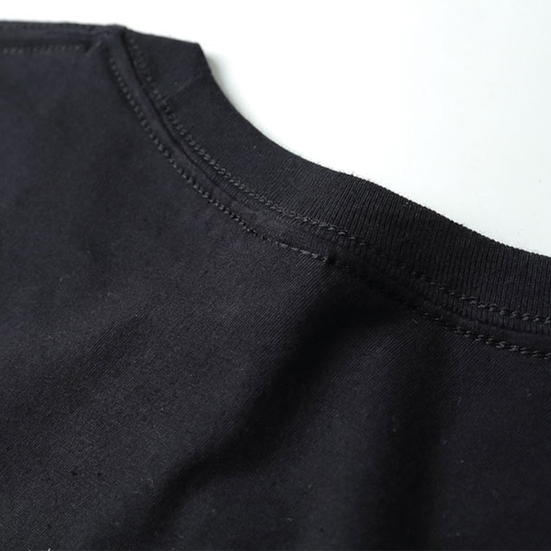 เสื้อยืดลายข้อความ 